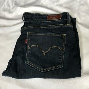 Levi’s San Francisco Demi-Curve Skinny Jeans